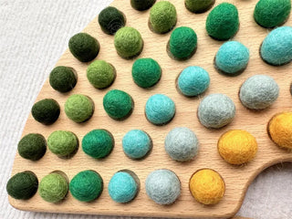 Felt Balls Color Sorting Creative Training Toy - RYAN AND REMI