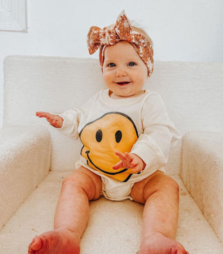 Smiley Face Baby Bodysuit - RYAN AND REMI