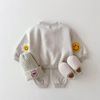 Flower Smile Patch Jogger Set - RYAN AND REMI